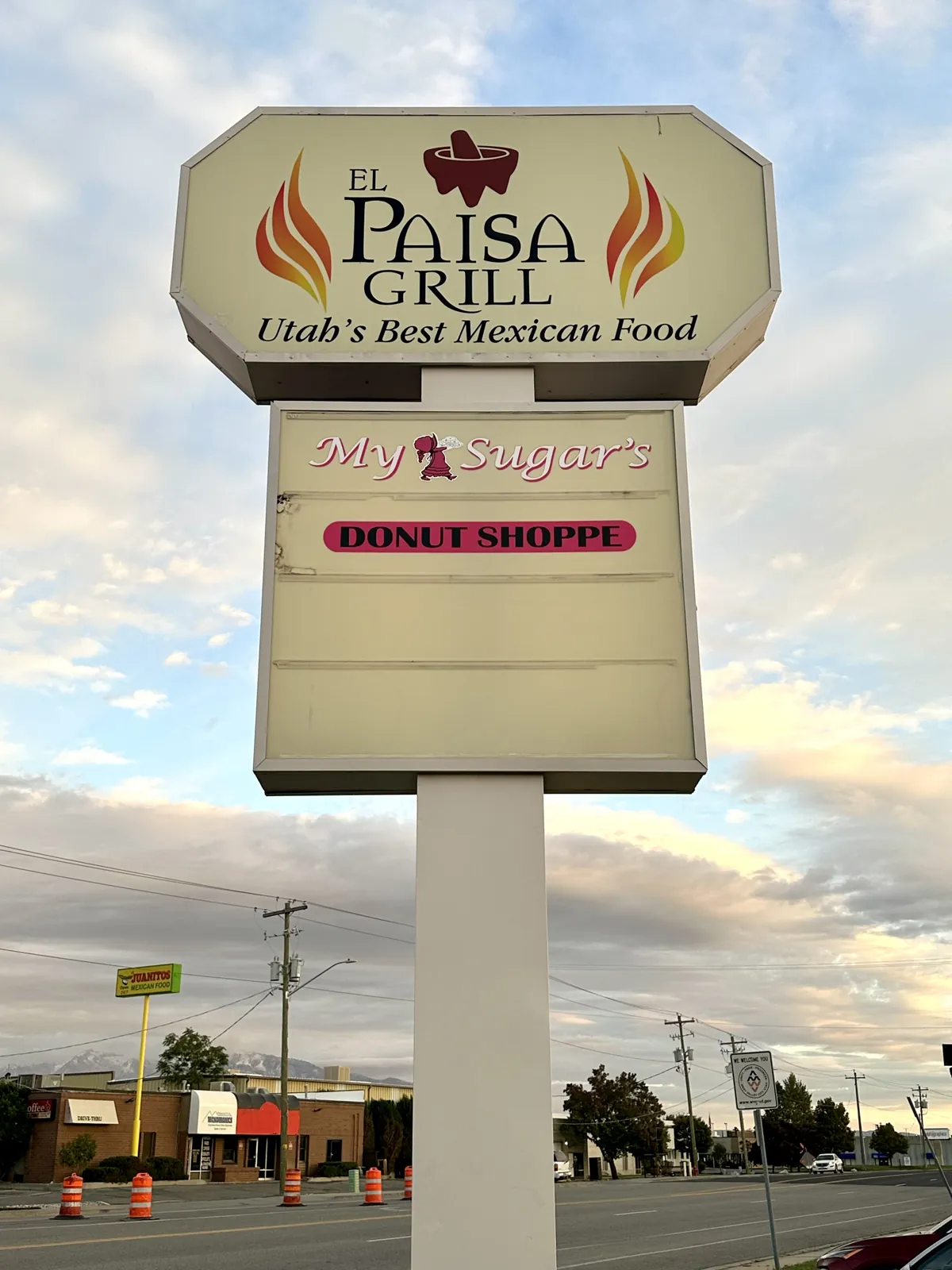 El Paisa Grill — Pylon Sign Faces — Lit Pylon Cabinet Faces