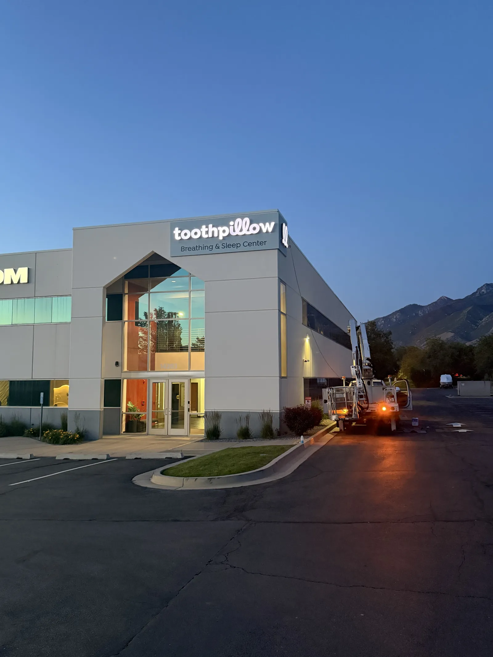 Toothpillow — Building Letters, Bucket-Truck Install — Building-Mounted Channel Letters & Logo