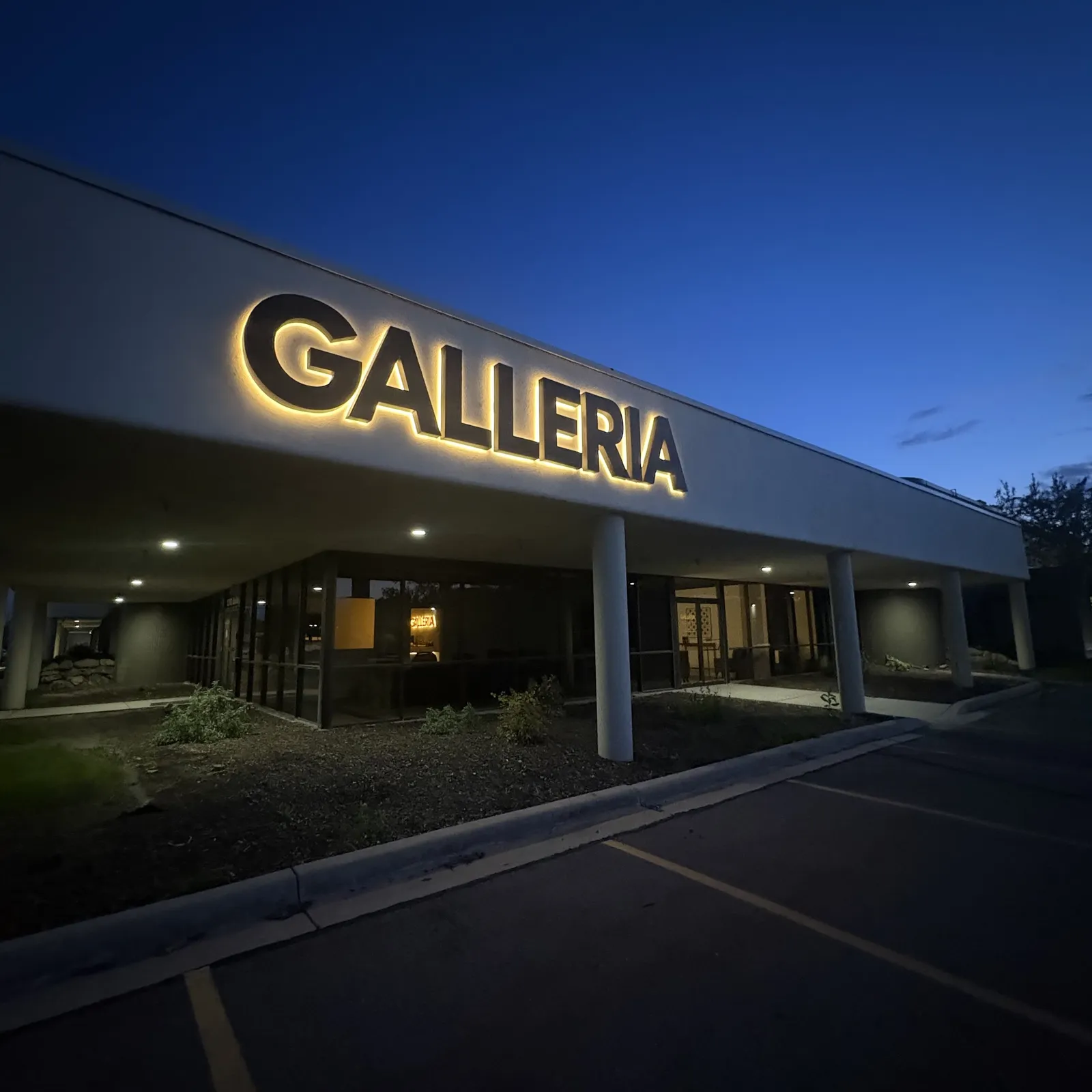 Galleria — Illuminated Channel Letters — Face-Lit Channel Letters
